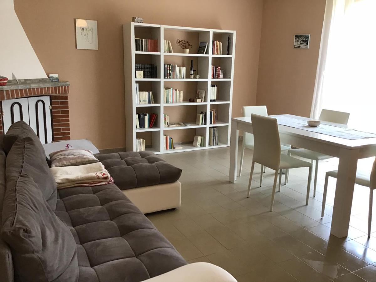Casa Vacanze "Ellen" Bianchi Luaran gambar