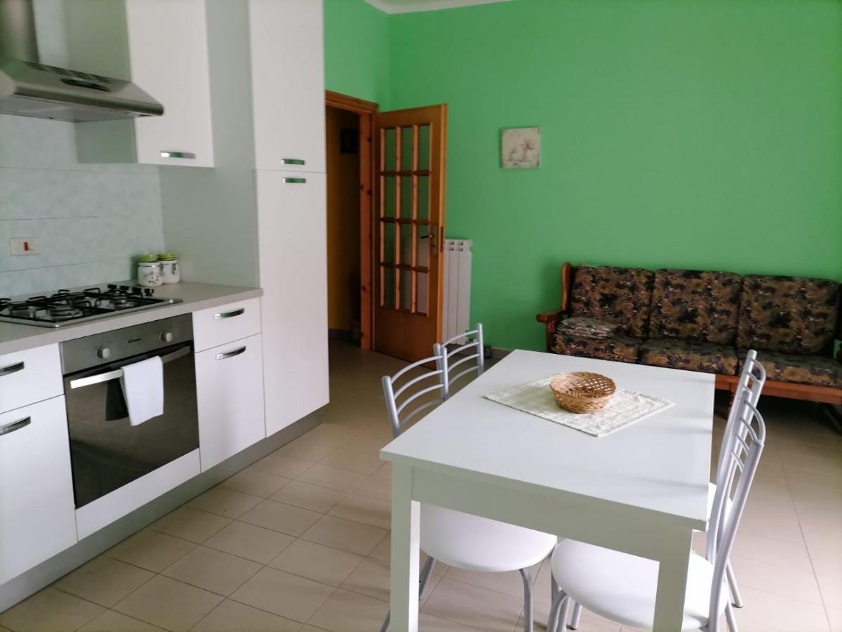 Casa Vacanze "Ellen" Bianchi Luaran gambar