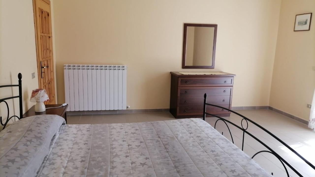 Casa Vacanze "Ellen" Bianchi Luaran gambar