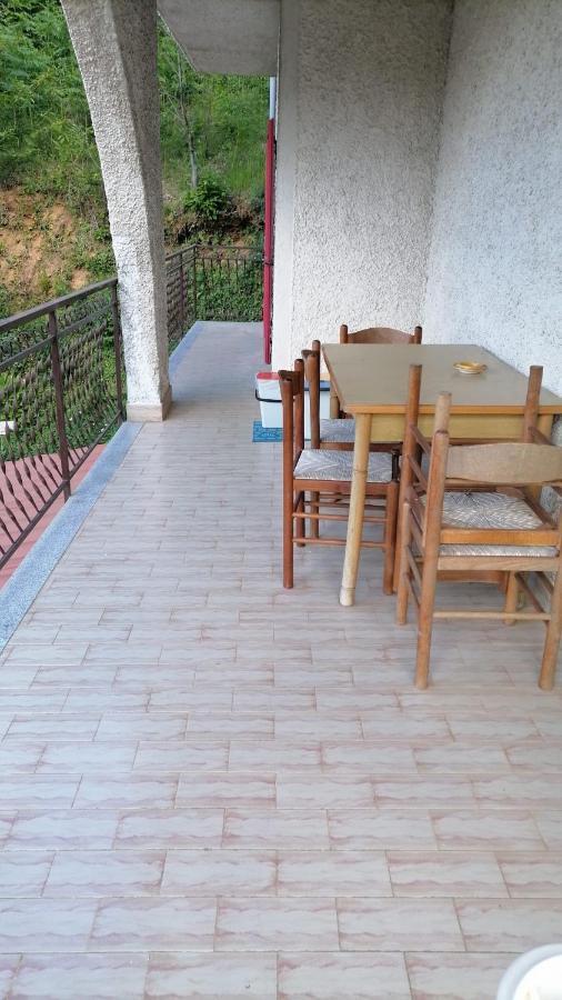 Casa Vacanze "Ellen" Bianchi Luaran gambar