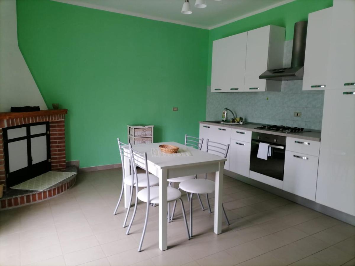 Casa Vacanze "Ellen" Bianchi Luaran gambar